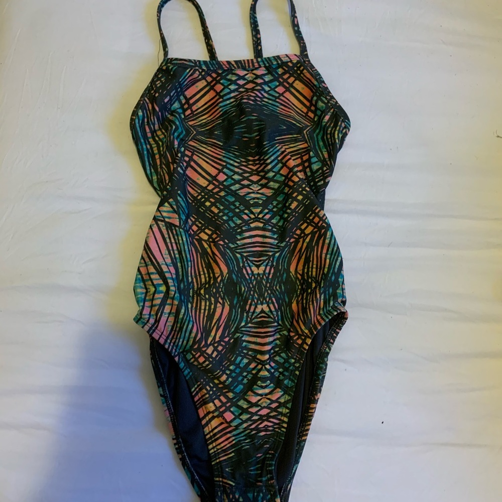 Bathing suit